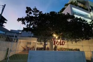 Yolo Hostel